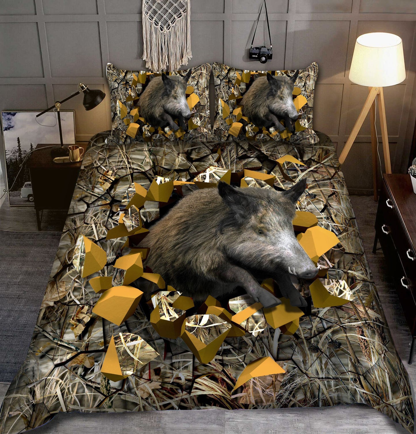 Boar Wall All Over Printed Bedding Set